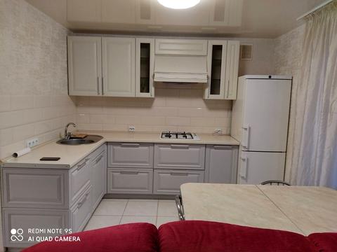 квартира за адресою Зодчих вул., 5
