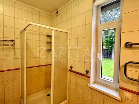 комерційна за адресою Київ, Крутогірна вул., 52