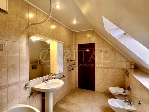 комерційна за адресою Київ, Крутогірна вул., 52
