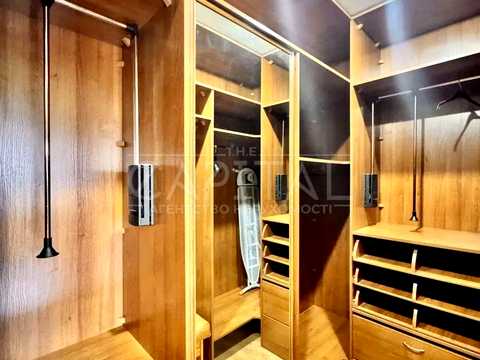 комерційна за адресою Київ, Крутогірна вул., 52