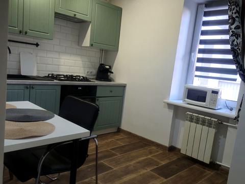 квартира за адресою Космонавтів просп., 9