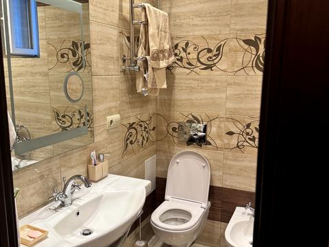 квартира за адресою Залізнична вул., 7К