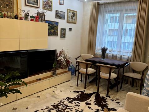 квартира за адресою Залізнична вул., 7К