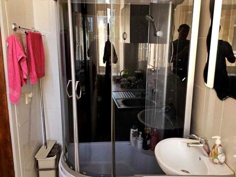 квартира за адресою Придніпровська вул., 1