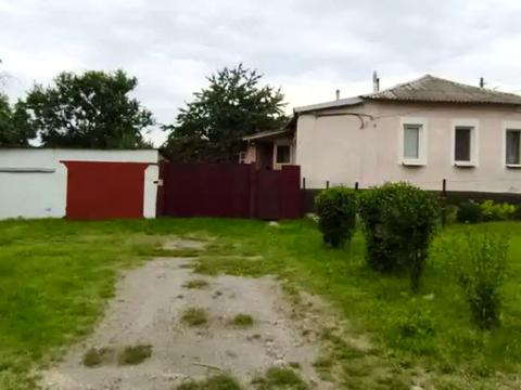будинок за адресою Олександра Кониського вул. (Володарського)