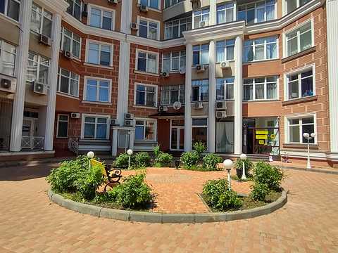 квартира за адресою Каркашадзе пров. (Цегляний), 9