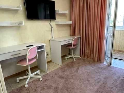 квартира за адресою Мукаша Салакунова вул., 12