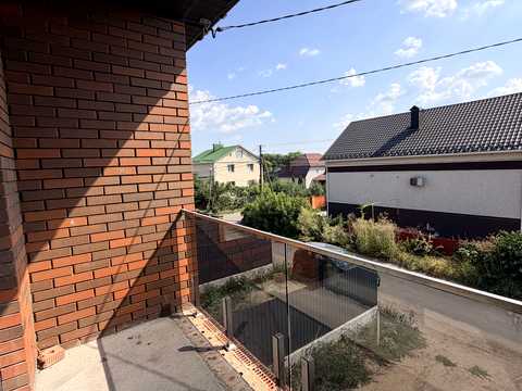 будинок за адресою с. Вінницькі Хутори, Миру вул., 10