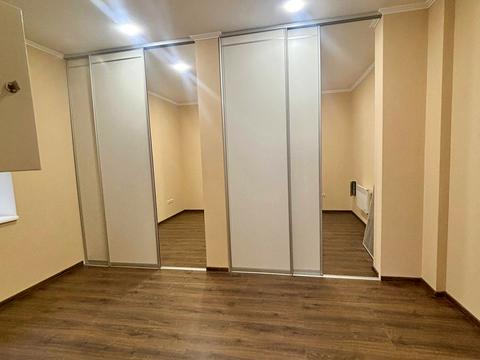 комерційна за адресою Святослава Хороброго вул. (Чкалова), 1