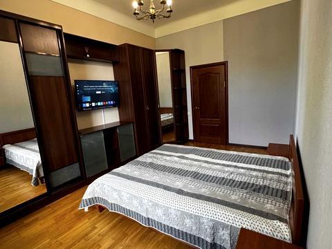 квартира за адресою Миколи Василенка вул., 1