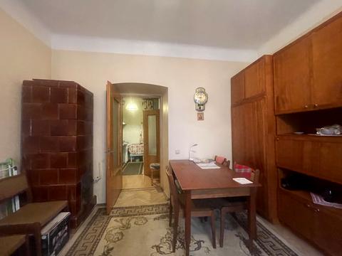 квартира по адресу Зерова ул., 16