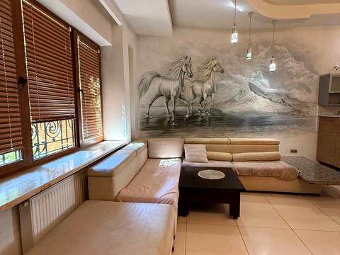 квартира по адресу Парковая ул. (Конева), 8