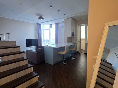 квартира за адресою Андрія Верхогляда вул. (Михайла Драгомирова), 2-А