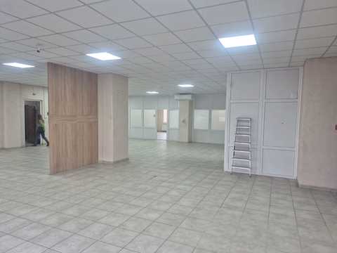 комерційна за адресою Михайла Грушевського вул., 21