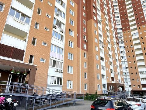 квартира за адресою Милославська вул., 16