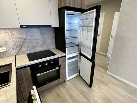 квартира за адресою Михайла Максимовича вул. (Онуфрія Трутенка), 28-Е