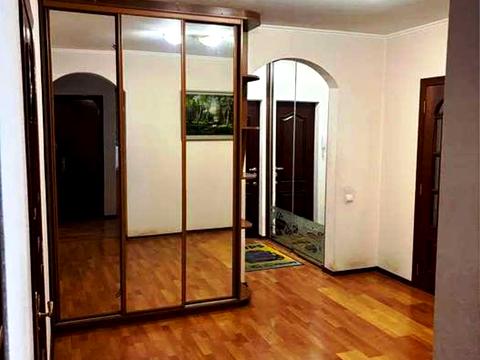 квартира по адресу Драгоманова ул., 23