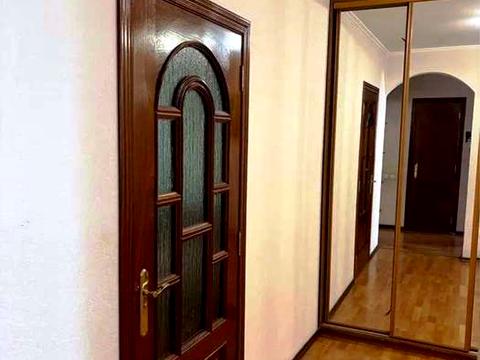 квартира по адресу Драгоманова ул., 23