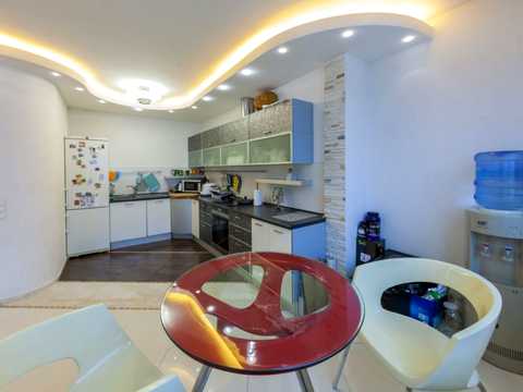 квартира по адресу Миколы Бажана просп., 12