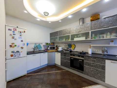 квартира по адресу Миколы Бажана просп., 12