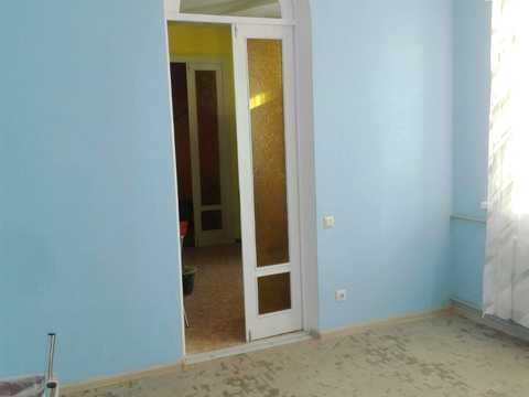 квартира за адресою Заводська вул., 8