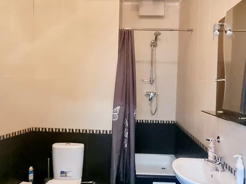 коммерческая по адресу Королеви Єлизавети ІІ ул. (Глинки), 2