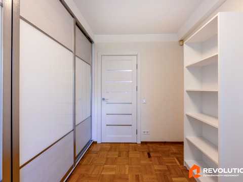 квартира по адресу Чёрных Запорожцев ул. (Петра Запорожця), 5