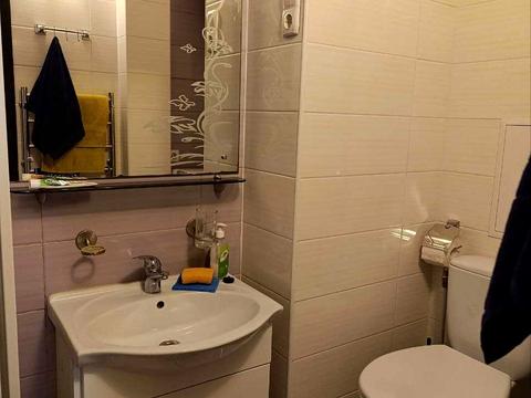 квартира за адресою Академіка Корольова вул., 85
