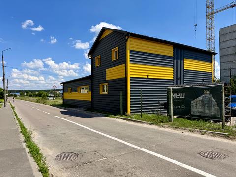 комерційна за адресою Євгена Харченка вул. (Леніна), 55