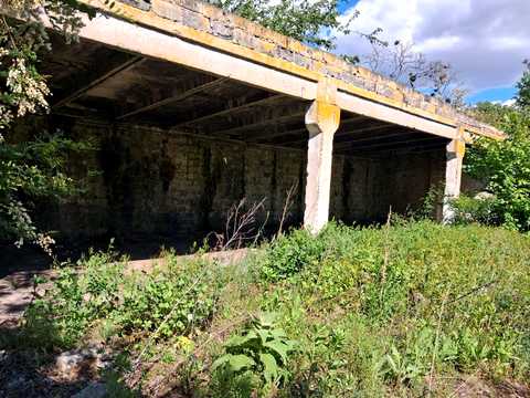 комерційна за адресою с. Хоцьки, Жовтнева, 1Б