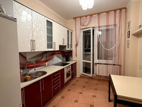 квартира за адресою Степана Бандери пров., 9