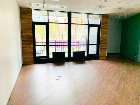 комерційна за адресою Лабораторний пров., 7