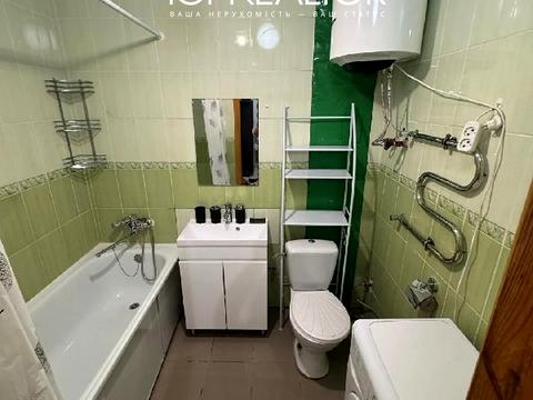 квартира за адресою Перемоги просп., 53б