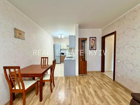 квартира за адресою Голосіївський просп. (40-річчя Жовтня), 62