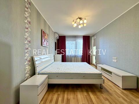 квартира за адресою Голосіївський просп. (40-річчя Жовтня), 62