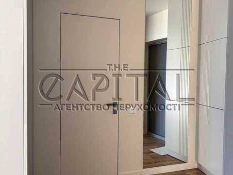 квартира за адресою Причальна вул., 14