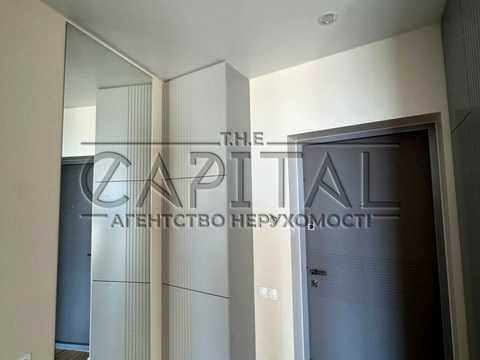 квартира за адресою Причальна вул., 14