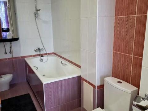 квартира за адресою Героїв просп., 12