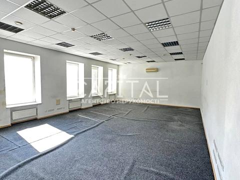 комерційна за адресою Петра Сагайдачного вул., 41