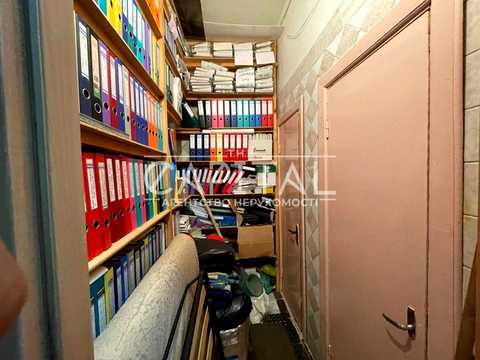 комерційна за адресою Київ, Карела Чапека вул. (Юліуса Фучика), 15