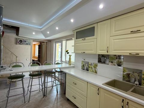 квартира за адресою Володимира Вернадського вул. (Островського), 9