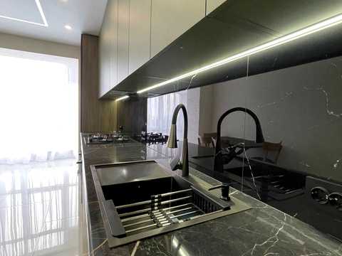 квартира за адресою Височана вул., 18 к13