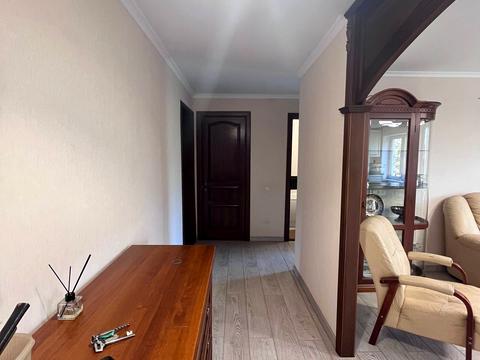 квартира за адресою 200-річчя Кривого Рогу просп., 2