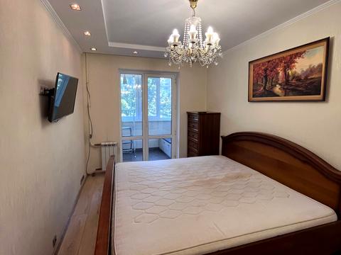 квартира за адресою 200-річчя Кривого Рогу просп., 2