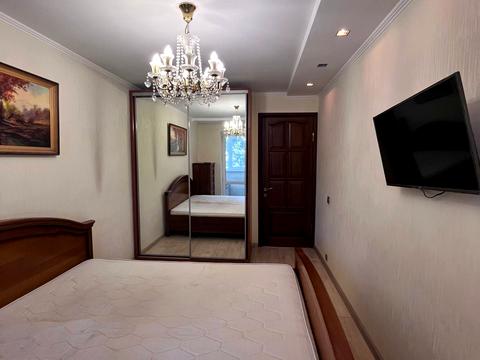 квартира за адресою 200-річчя Кривого Рогу просп., 2