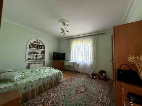 дом по адресу Левадна, 44
