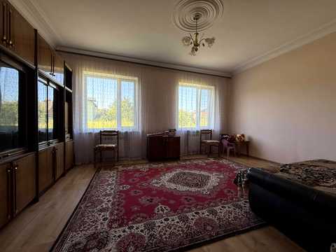 дом по адресу Левадна, 44