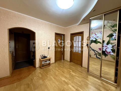 квартира по адресу Драгоманова ул., 8-А