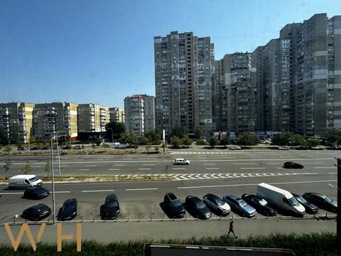 квартира за адресою Ревуцького вул., 40-Б
