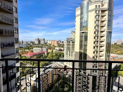 квартира за адресою Генуезька вул., 1-Е